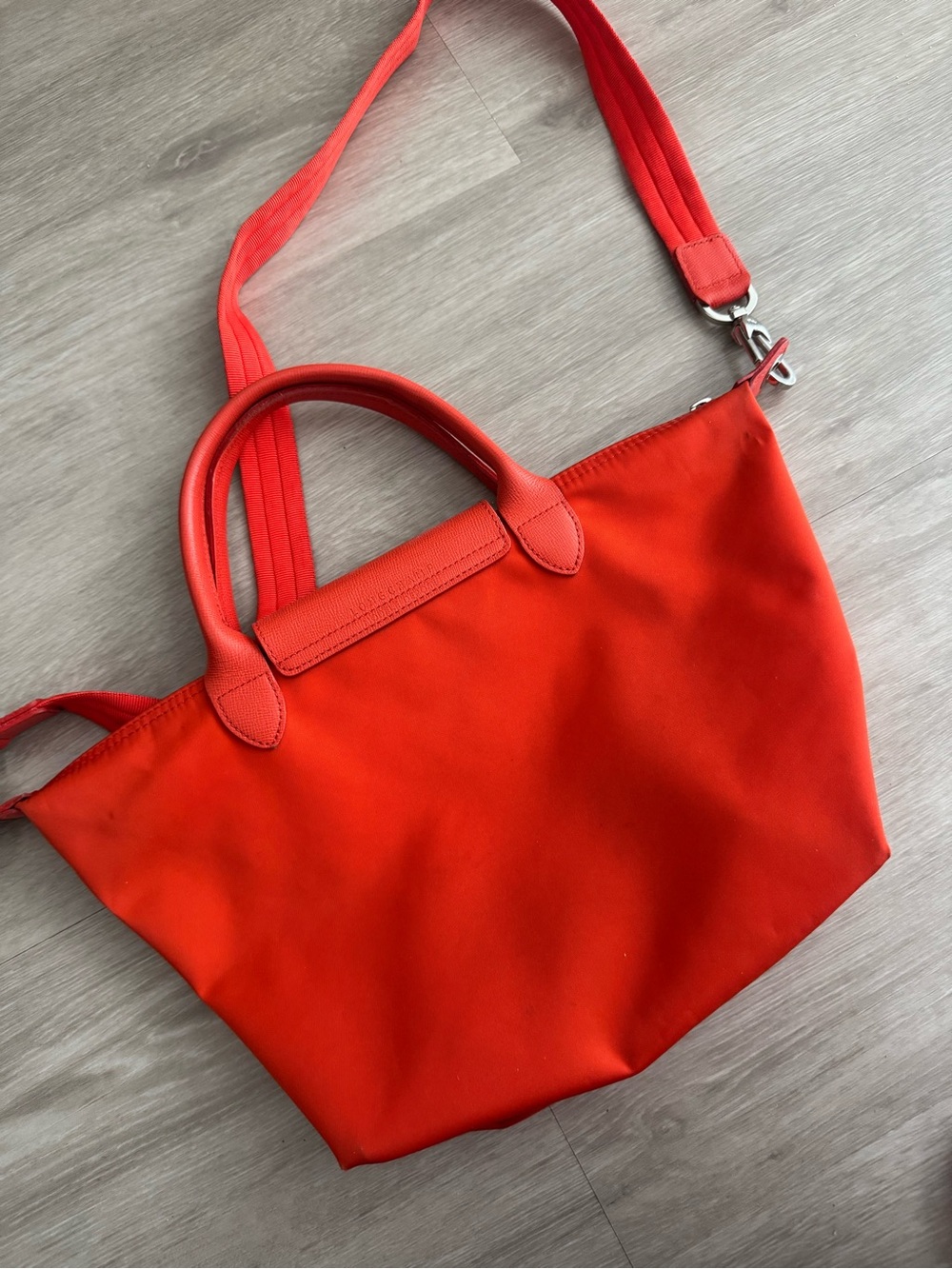 Longchamp red Le Pliage Modele Depose Small Tote with Adjustable Strap - Picture 9 of 14